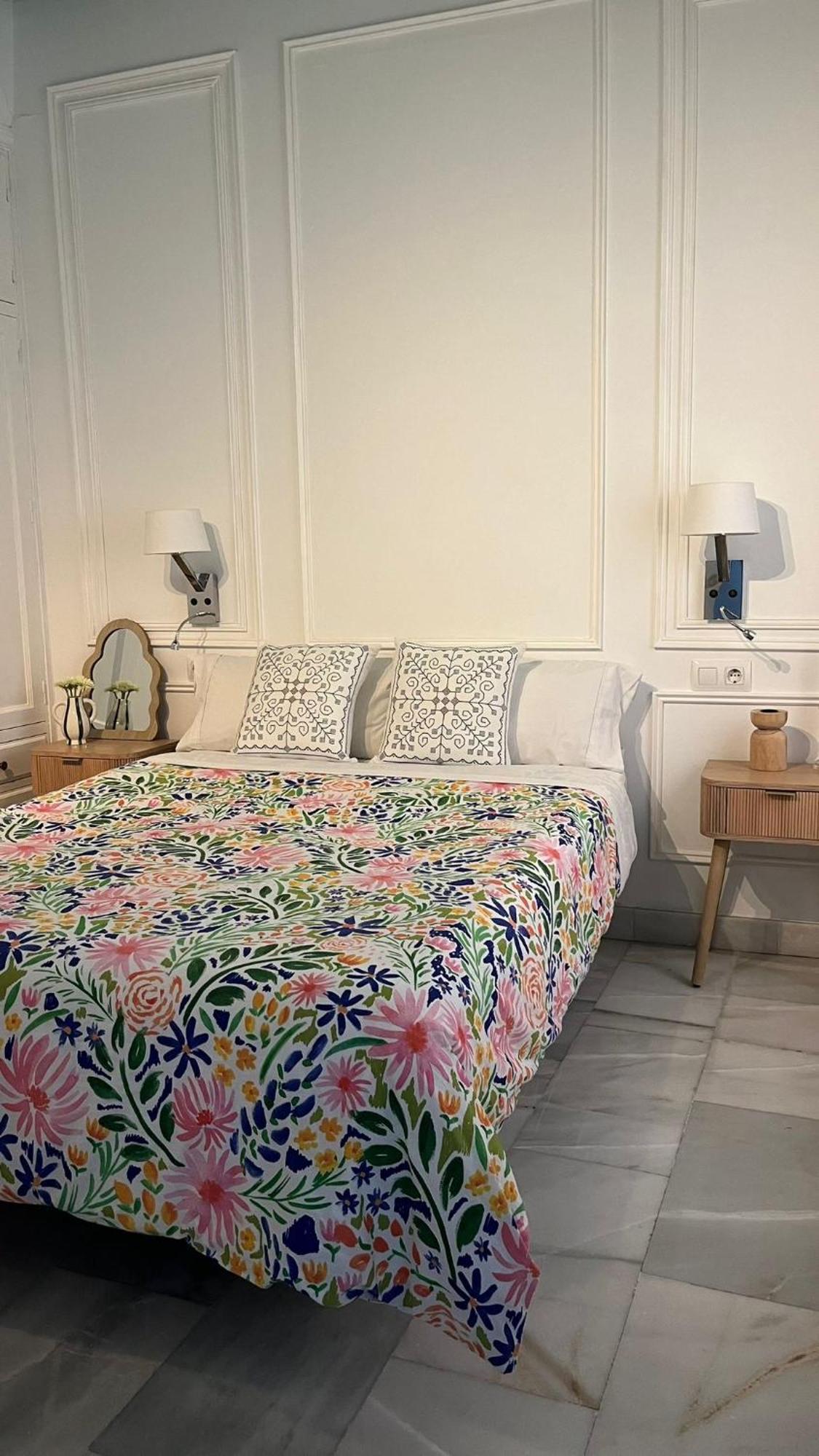 Apartamento En Casco Antiguo - Plaza De La Gavidia 세비야 외부 사진
